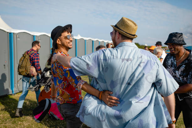 Best Luxury portable toilet rental  in Plymouth, MN